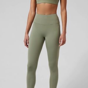 NWT ATHLETA ELATION 7/8 TIGHT